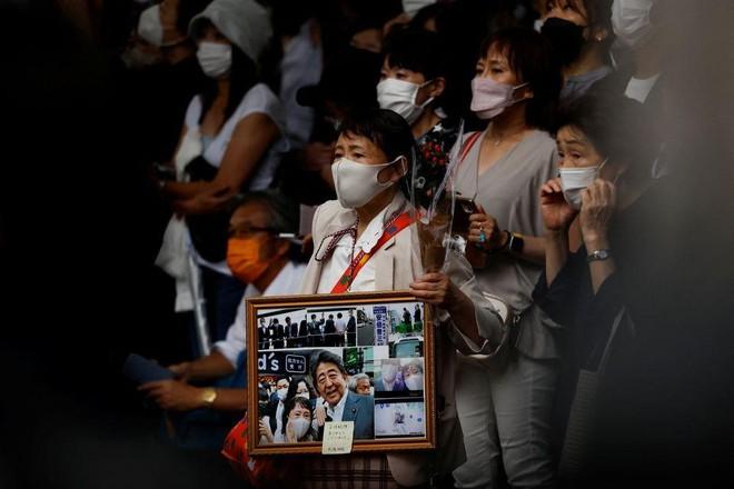 Nghi phạm sát hại ông Abe Shinzo đã lên kế hoạch một năm về trước ảnh 2