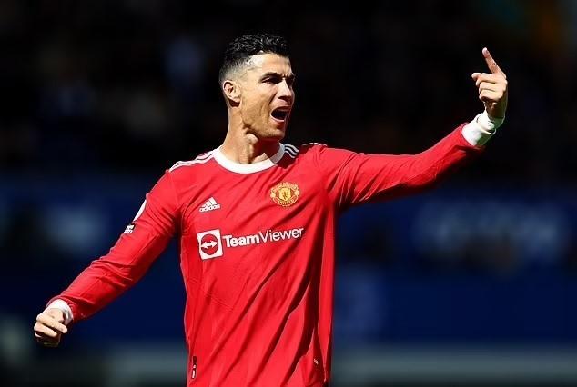 Ronaldo dẫn đầu danh sách bị chỉ trích trên Twitter. Ảnh: AFP