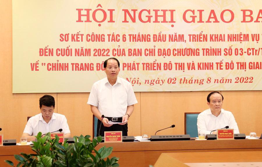 Trưởng Ban D&acirc;n vận Th&agrave;nh ủy H&agrave; Nội Nguyễn Do&atilde;n Toản ph&aacute;t biểu