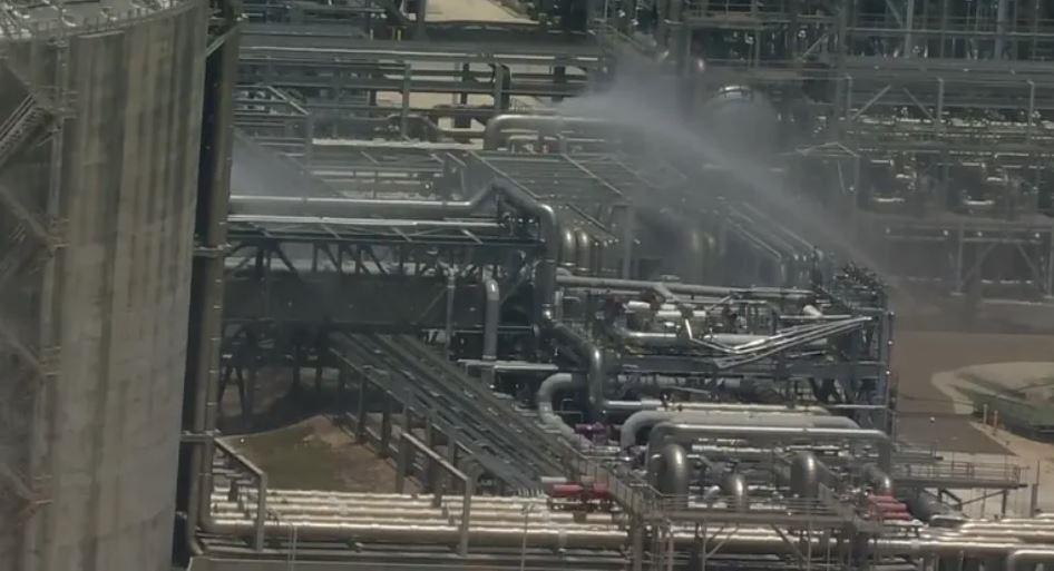 Khách mua LNG điêu đứng vì động thái của nhà máy hàng đầu thế giới ở Mỹ