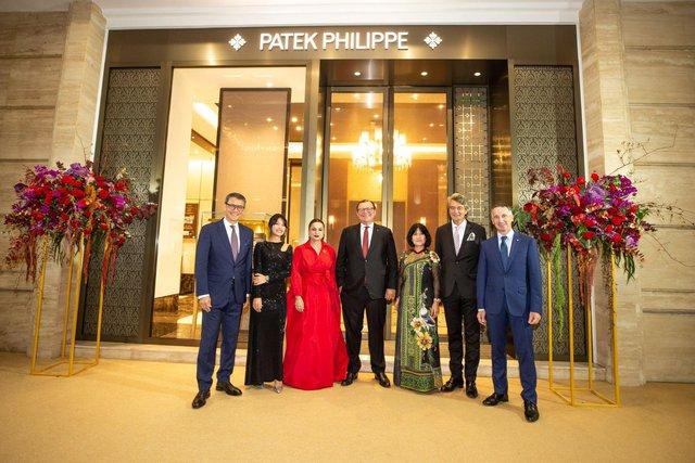 Khám phá nét độc đáo của cửa hàng Patek Philippe mới tại TP.HCM - Ảnh 3.