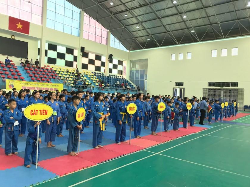 Hơn 300 vận động viên tham gia giải Vovinam tỉnh Lâm Đồng  ảnh 1