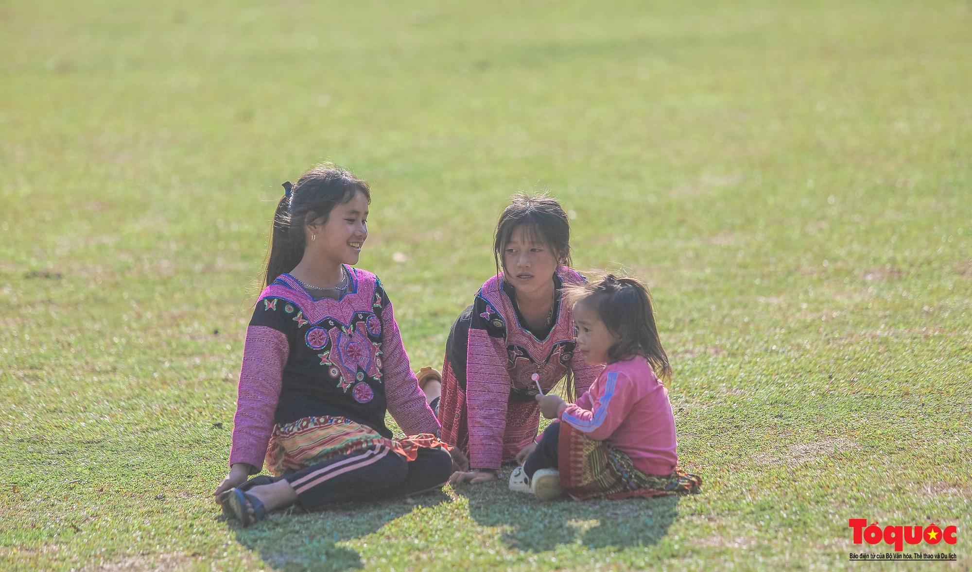 Ngôi làng "3 không" đẹp hoang sơ, yên bình ở Mộc Châu - Ảnh 14.