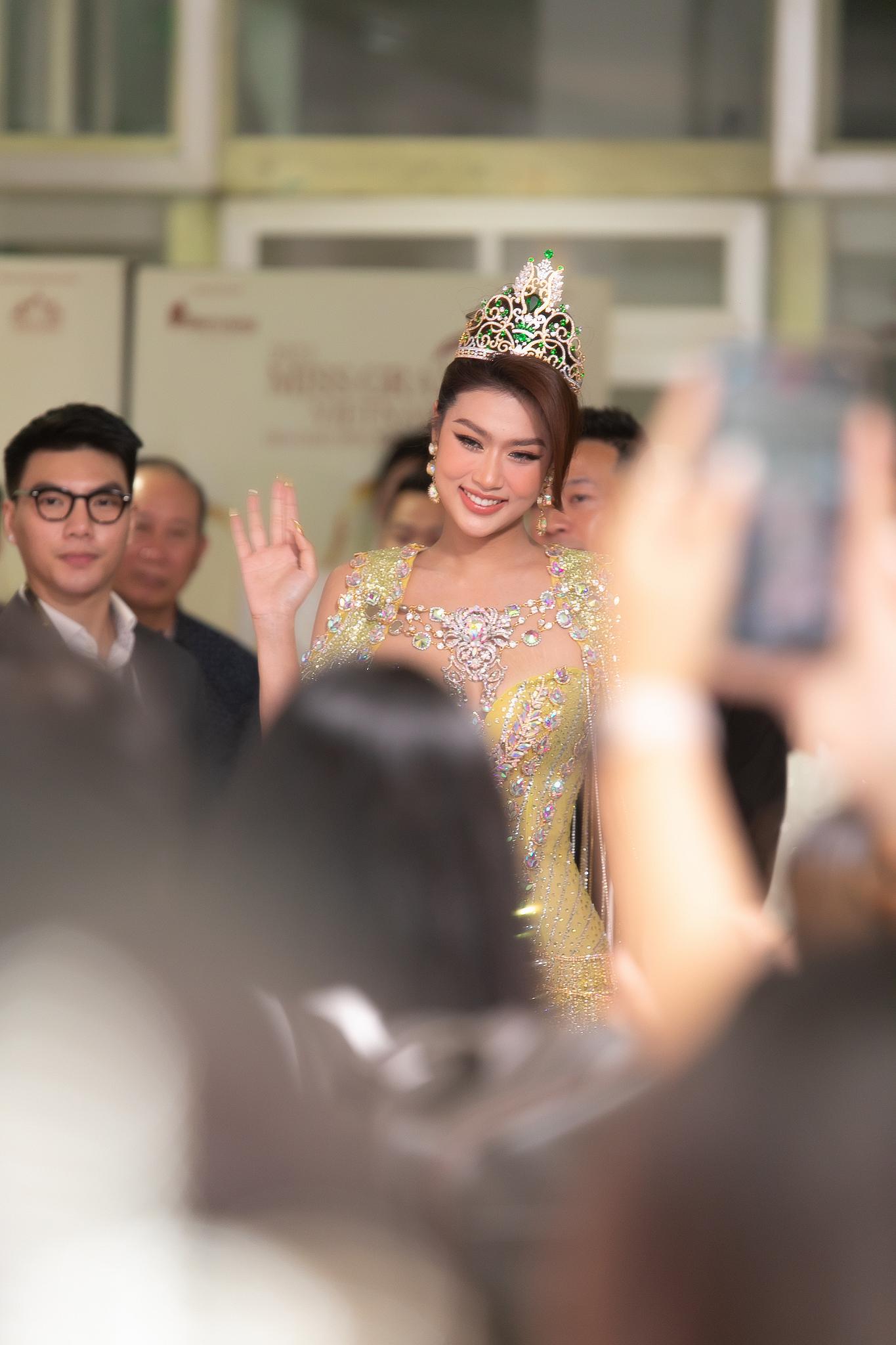 Dàn mỹ nhân khủng đổ bộ Chung khảo Miss Grand Vietnam 2023: Thiên Ân quyền lực, Phương Nhi hoá "nữ thần"  - Ảnh 2.