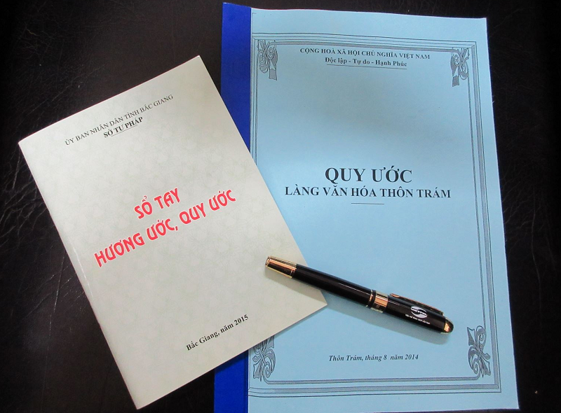 Nhiều quan điểm cho rằng hương ước cần được soạn thảo theo hướng bổ sung cho pháp luật. (Ảnh minh họa. Nguồn: Internet) ảnh 1