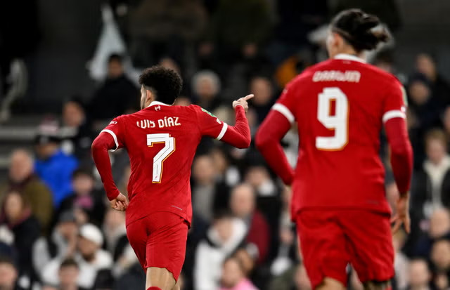 Hàng công của Liverpool vẫn đang thi đấu tốt dù vắng Salah.  Ảnh: LFC