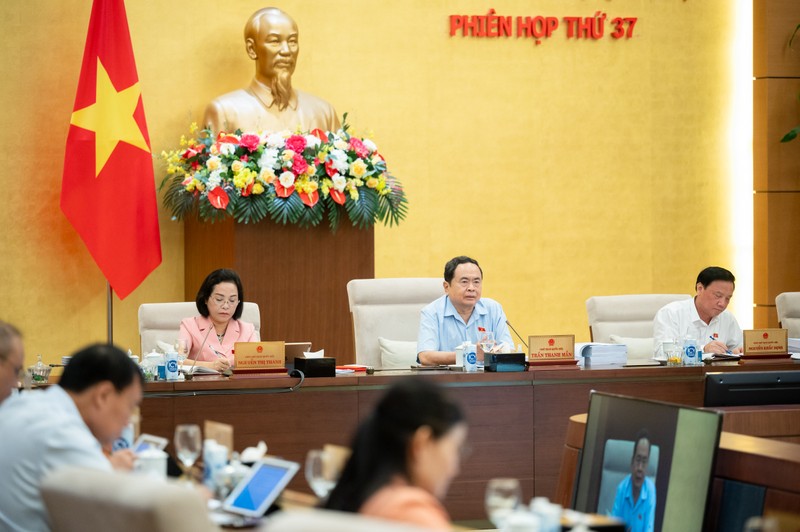 Chủ tịch Quốc hội Trần Thanh Mẫn phát biểu tại phiên họp