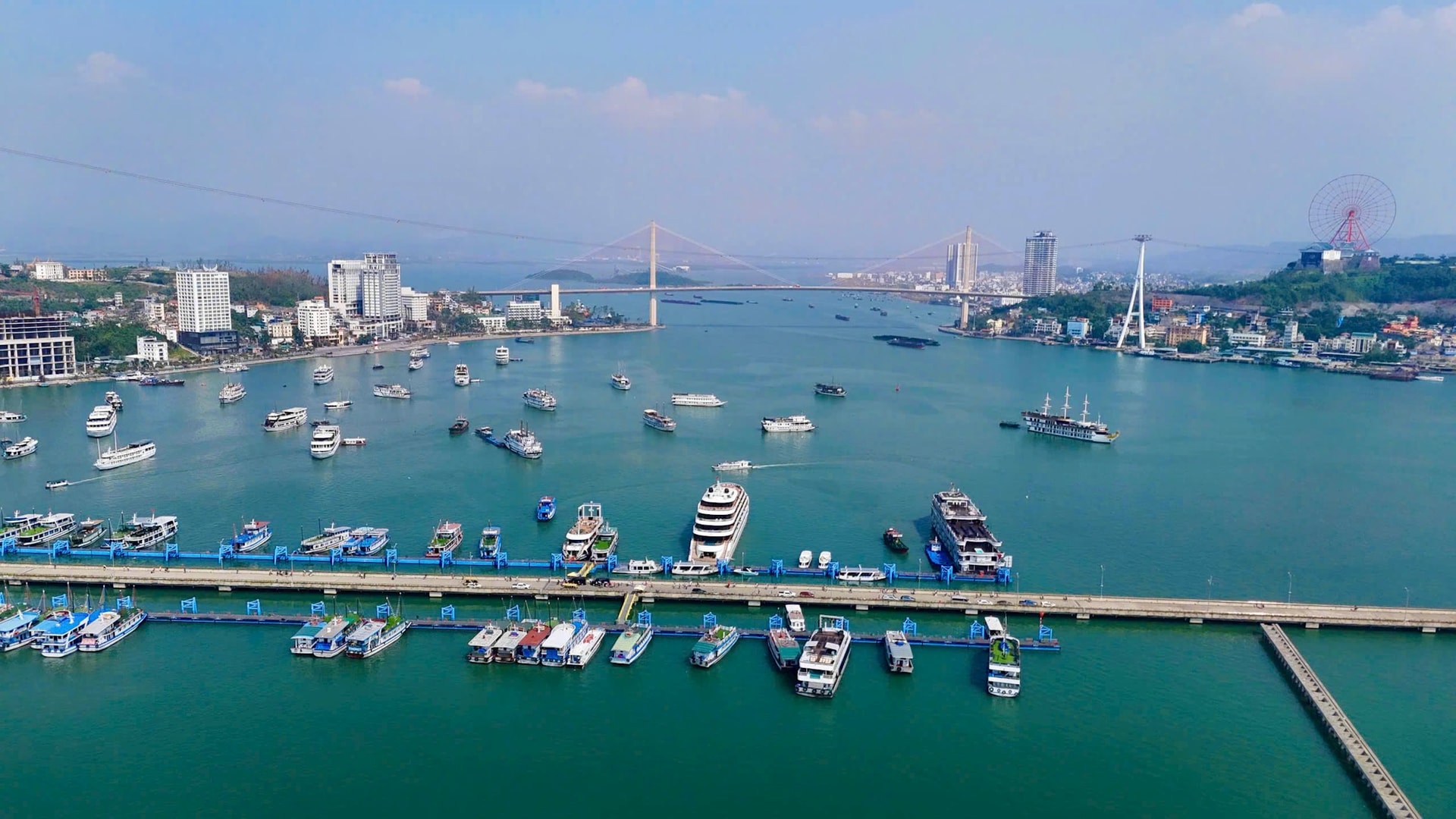 cham dut hoat dong tau du lich vo go tren vinh ha long tu nam 2030 hinh 1