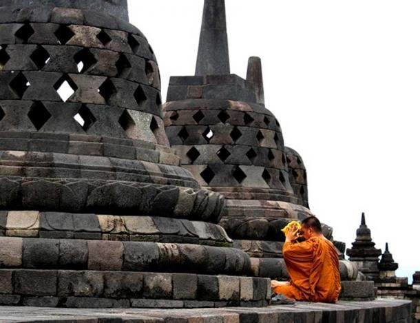 di-tim-chu-nhan-cua-ba-la-phu-do-lung-danh-2.jpg