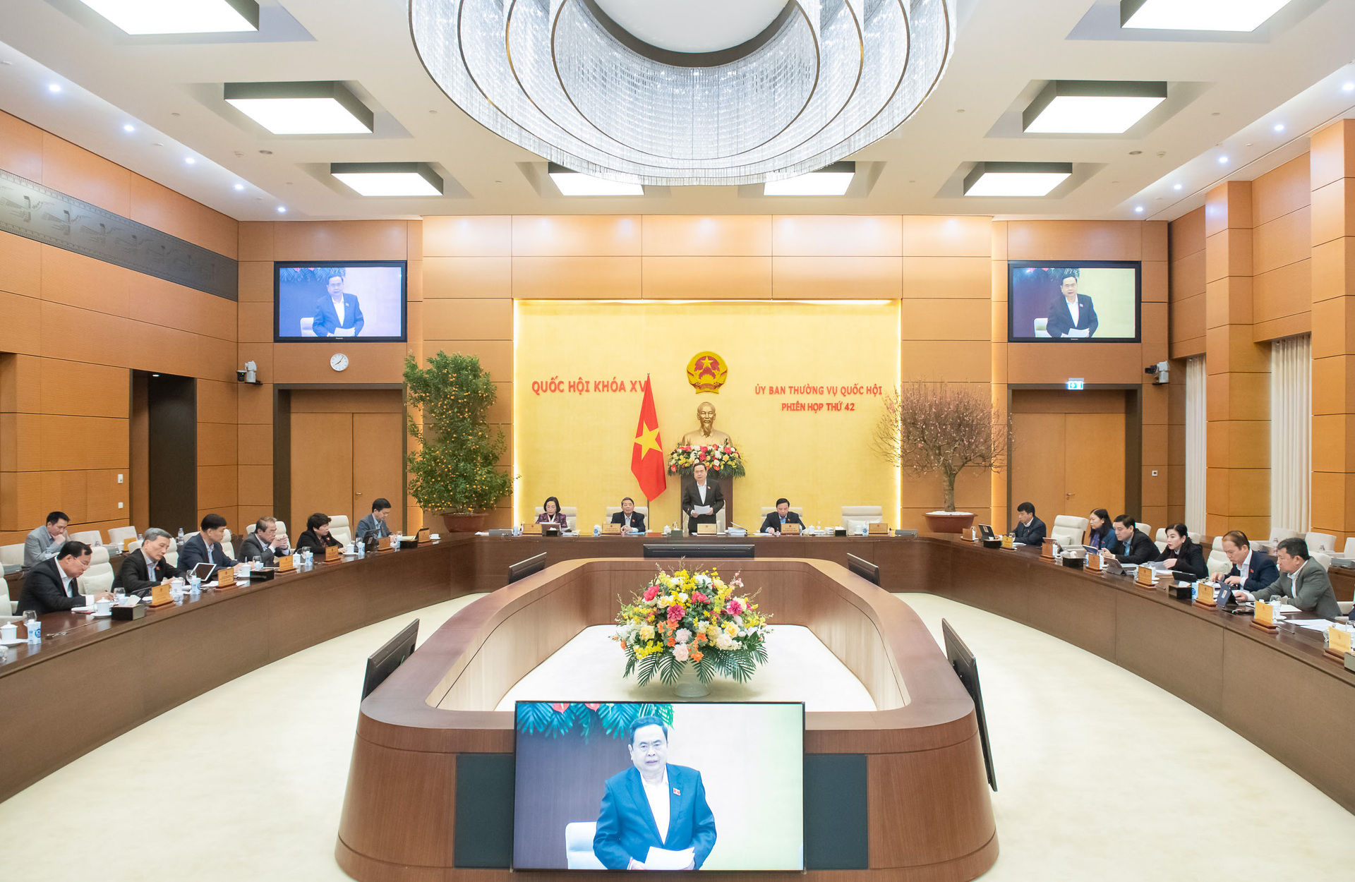 uy ban thuong vu quoc hoi cho y kien ve du an luat duong sat sua doi hinh 1