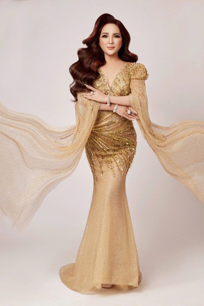 Chủ tịch &quot;Miss Vietnam Business&quot; Đặng Gia Bena