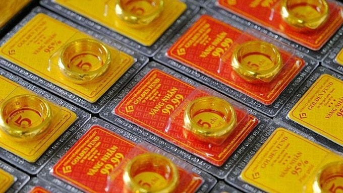 Giá vàng hôm nay 27/5/2025: Giá vàng trong nước và thế giới cùng giảm, người dân tiếc vì hết tiền mua