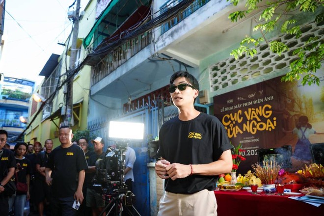 Đạo diễn Khương Ngọc chia sẻ tại buổi khai máy