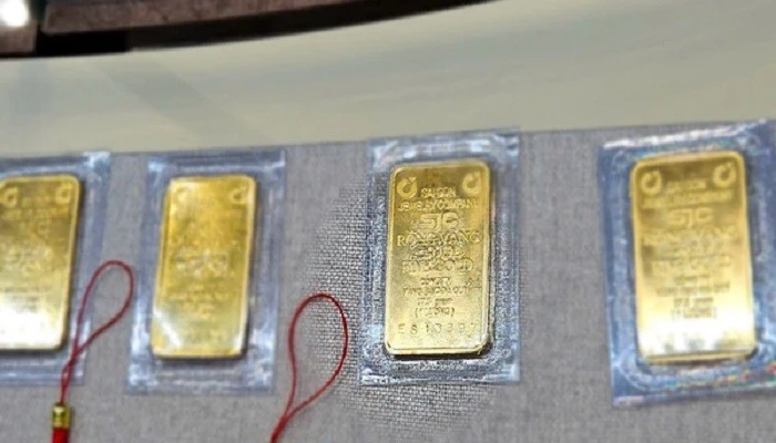 Giá vàng hôm nay 4/6 trong nước bất ngờ giảm mạnh, thế giới giảm nhẹ