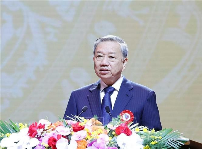 Tổng Bí thư Tô Lâm phát biểu tại Lễ kỷ niệm 100 năm Ngày Báo chí cách mạng Việt Nam. Ảnh: Thống Nhất/TTXVN Tổng Bí thư Tô Lâm phát biểu tại Lễ kỷ niệm 100 năm Ngày Báo chí cách mạng Việt Nam. Ảnh: Thống Nhất/TTXVN