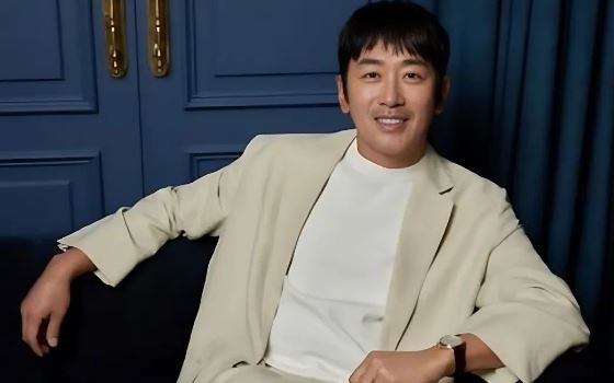 Bình luận nhạy cảm trên mạng xã hội, “ông hoàng phòng vé” bị chỉ trích - ảnh 3