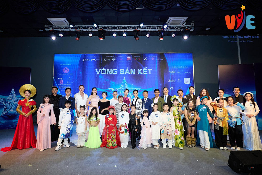 Model Kid San San gây chú ý tại Bán kết Tinh Hoa Nhí 2025 - ảnh 4