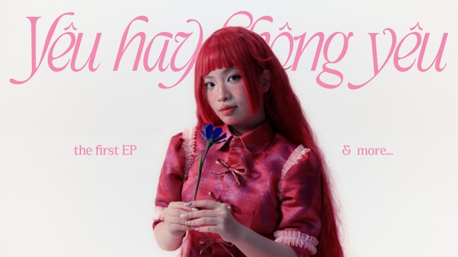 Tạo hình “công chúa Rapuzel” với mái tóc hồng đặc trưng của Cầm trong video giới thiệu Tạo hình “công chúa Rapuzel” với mái tóc hồng đặc trưng của Cầm trong video giới thiệu