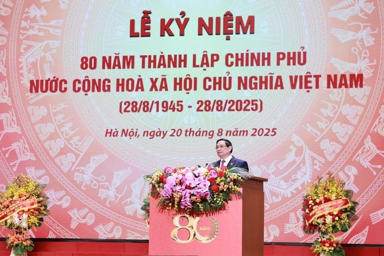 Thủ tướng: Chính phủ dưới sự lãnh đạo của Đảng, 80 năm hành trình vì nước, vì dân. Ảnh: VGP/Nhật Bắc