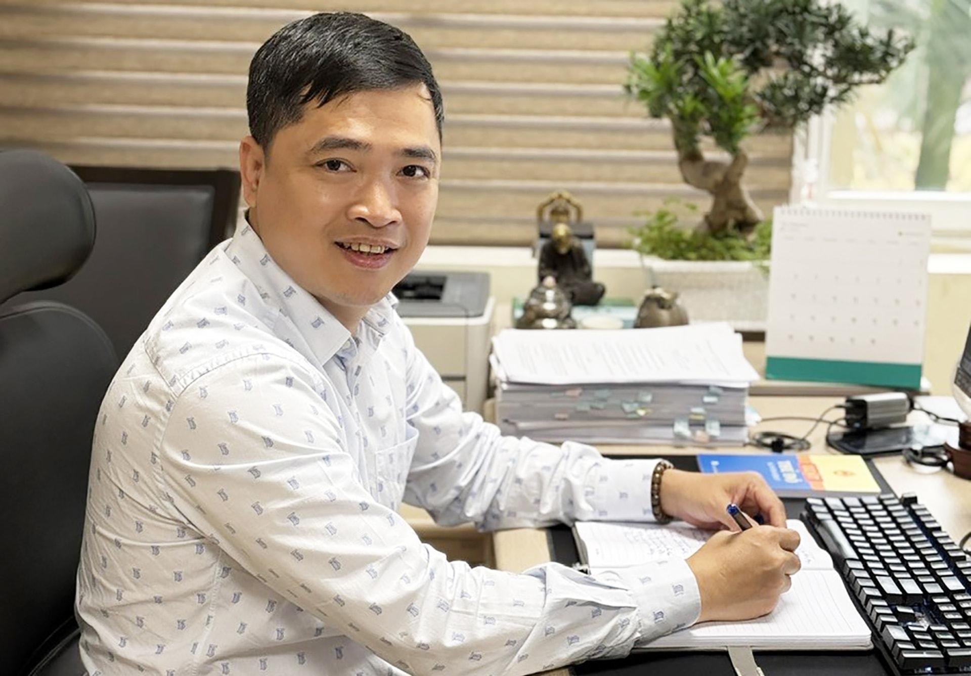 pham-van-binh.jpg