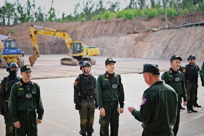 Hành trình tại “Lò luyện thép” bắt đầu từ tập 7 "Chiến sĩ quả cảm"