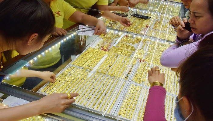 Giá vàng ngày đầu tuần 22/9 trong nước ở mức 133 triệu đồng, thế giới đi ngang