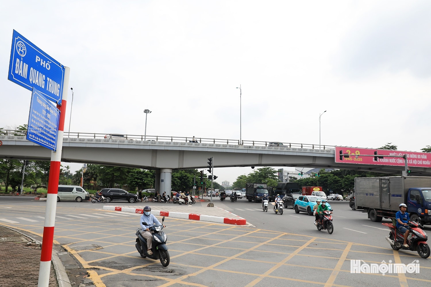 W_ham-chui-co-linh-3.1.jpg