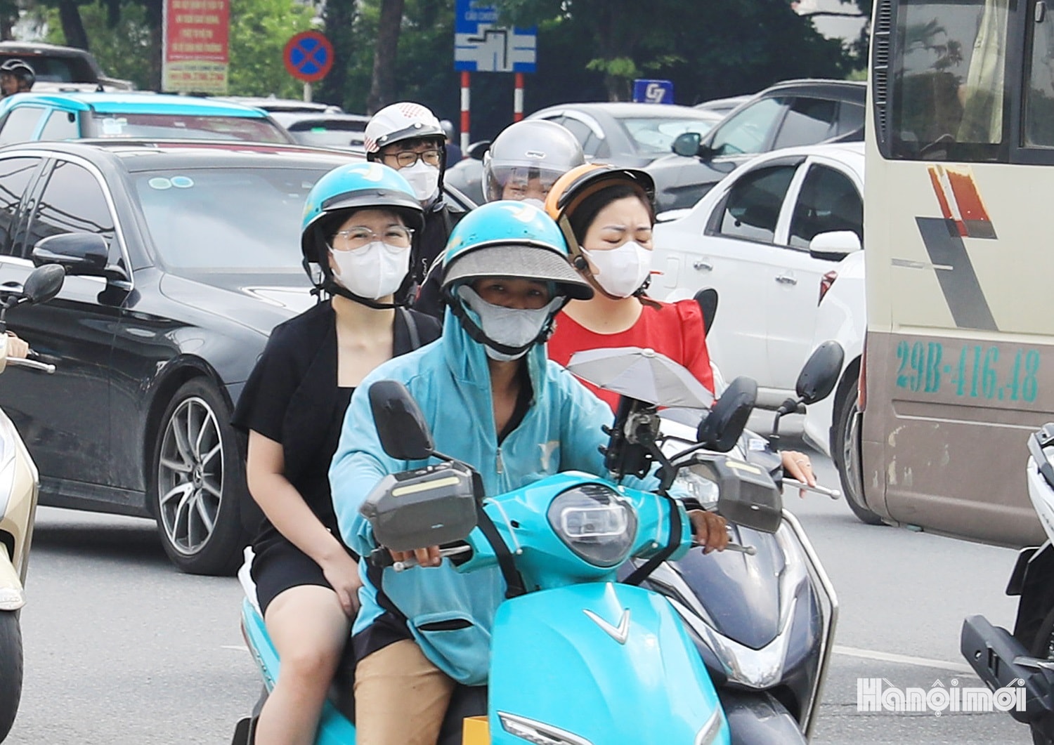 W_ham-chui-co-linh-4.1.jpg