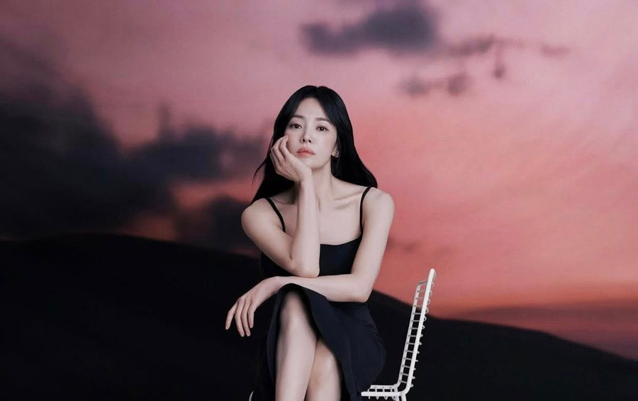 Song Hye Kyo chuẩn bị trở lại màn ảnh vào năm sau với bộ phim 'Show Business'. song-hye-kyo-cv.jpg