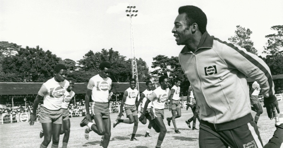 Cố huyền thoại Pele. pele.jpg