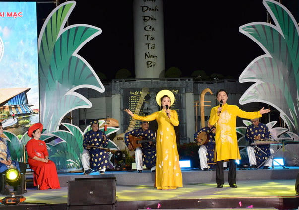 Tôn vinh di sản Đờn ca tài tử, quảng bá hình ảnh Cà Mau Tôn vinh di sản Đờn ca tài tử, quảng bá hình ảnh Cà Mau