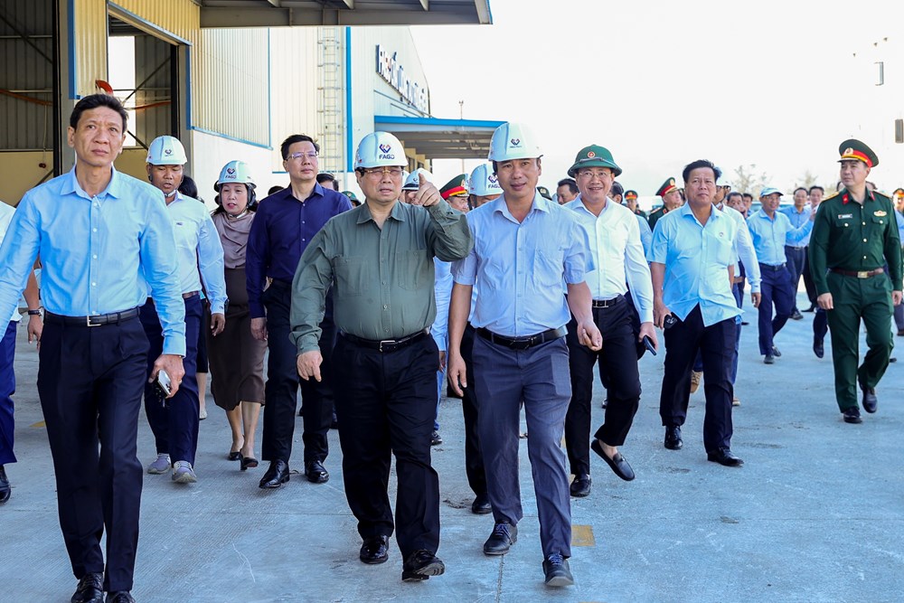 Thăm hỏi và hỗ trợ các gia đình có người bị chết, mất tích, bị thương bị bão lũ trước ngày 15.11.2025 - ảnh 1