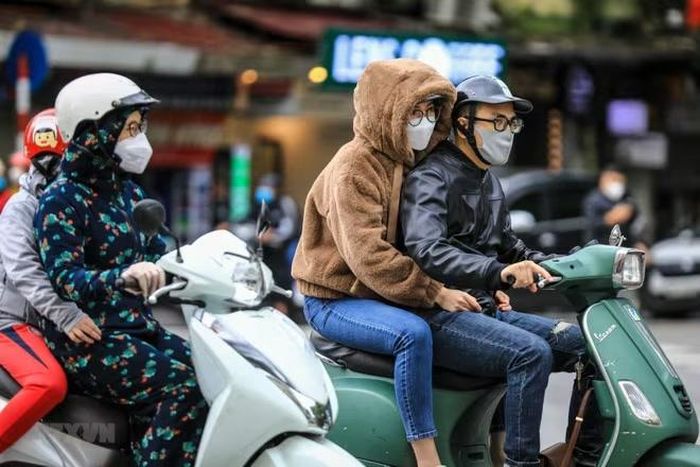 Từ chiều tối nay, Bắc bộ chuyển rét đậm rét hại do không khí lạnh tràn xuống