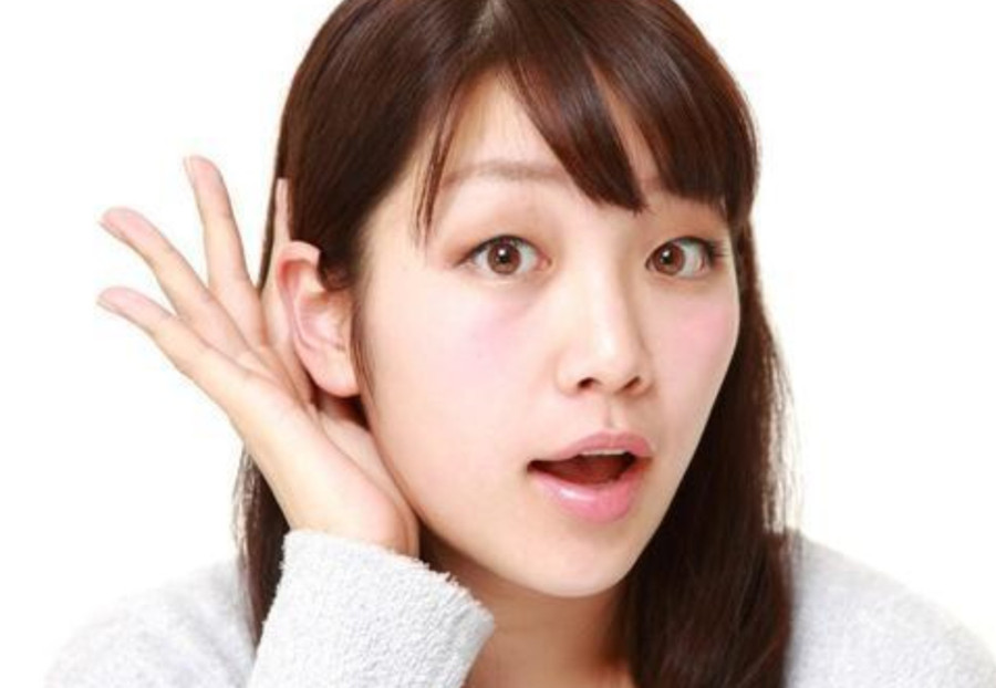 Cố gắng chiều theo mong đợi của người khác chỉ làm chúng ta lạc lõng. (Ảnh: ITN)