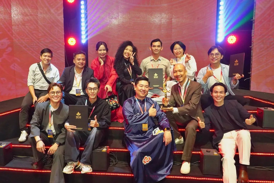 Ngoài giải Bông sen Vàng tại Liên hoan Phim Việt Nam lần thứ 24, 'Dế Mèn' còn nhận thêm 2 giải 'Âm nhạc xuất sắc' và 'Âm thanh xuất sắc'. Ảnh: NSXCC hoat-hinh-ngoai-khuay-dao-rap-viet-1.jpg