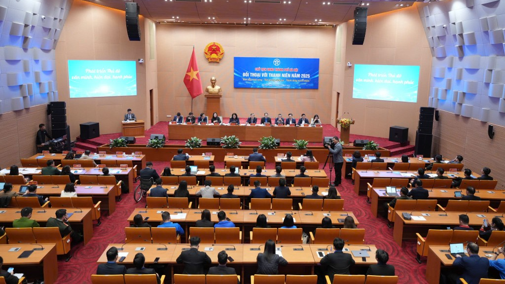 Toàn cảnh chương trình đối thoại Toàn cảnh chương trình đối thoại