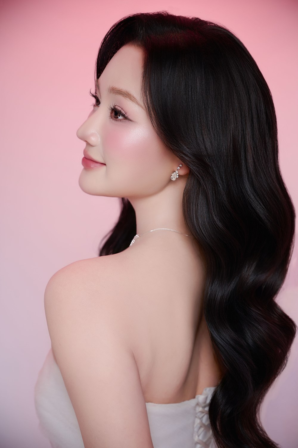 Á hậu Phương Thanh chạm ngõ điện ảnh ở tuổi 25 - ảnh 2