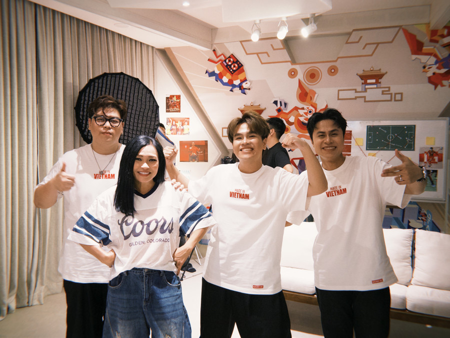 Ca sĩ Phương Thanh, Hoàng Bách và nhóm DTAP cùng hội tụ trong dự án âm nhạc 'Chân cứng đá mềm'.