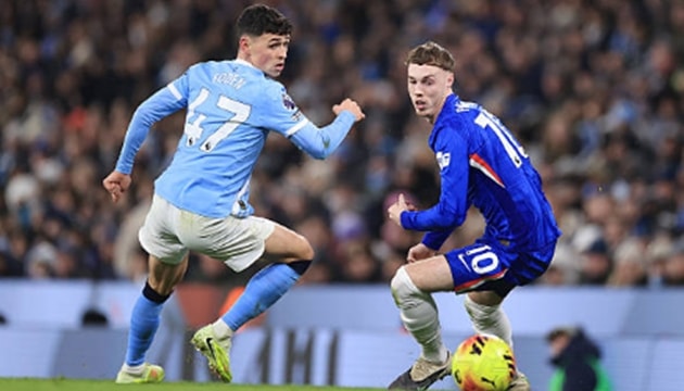Cole Palmer có một ngày thi đấu mờ nhạt trước các đồng đội cũ tại Man City.