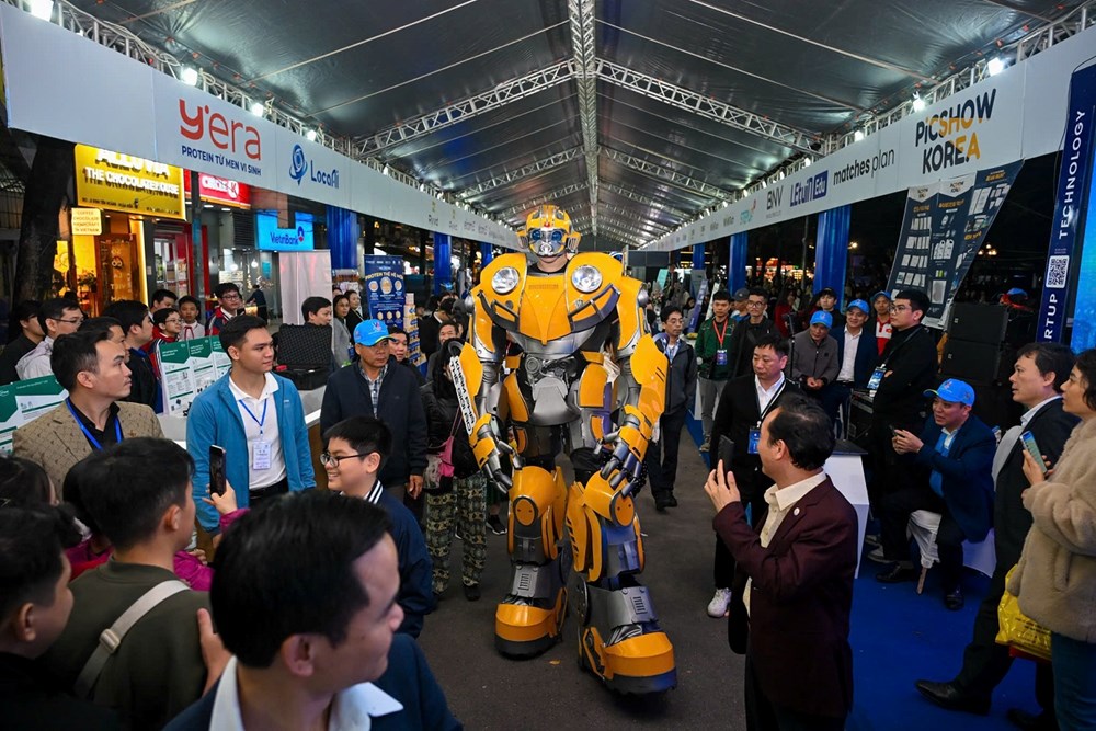 Bộ trưởng Nguyễn Mạnh Hùng: Khoa học công nghệ, đổi mới sáng tạo nâng tầm vị thế Việt Nam trong kỷ nguyên mới - ảnh 4