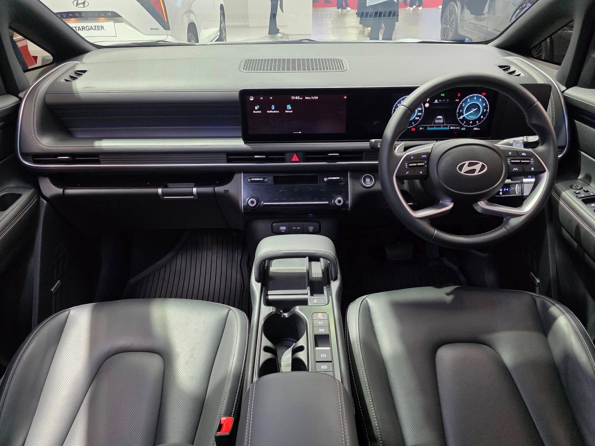 Khoang lái Hyundai Stargazer 2026 hiện đại và thiết kế trực quan hơn trước - Ảnh: Paultan