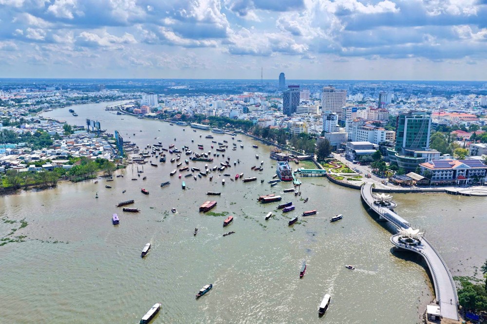 Hàng ngàn người dự Lễ hội Tống phong tại Miếu Bà Xóm Chài - ảnh 13