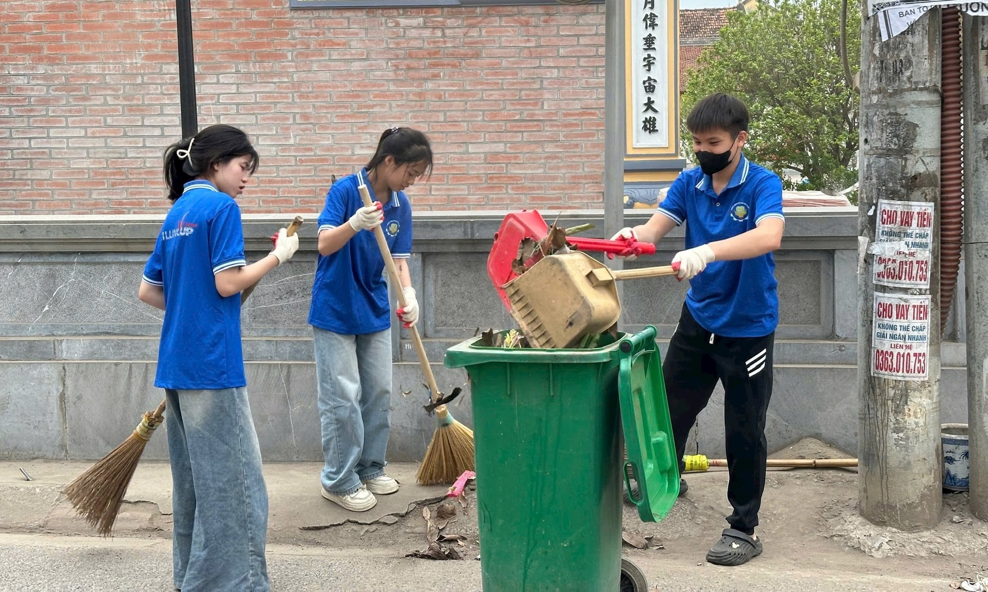 Với tinh thần “Quân với dân một ý chí”, cảnh quan khu vực sông Pheo, Đình Đăm và các tuyến đường Tây Đam, Đông Kiều nhanh chn