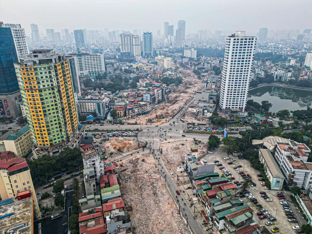 Tổ chức lại giao thông nút La Thành - Nguyễn Chí Thanh để thi công ga S3 thuộc dự án đường sắt đô thị số 5 của TP.Hà Nội. Ảnh minh họa. a4bbde4a-854f-4988-bd46-d13b346af008.jpg