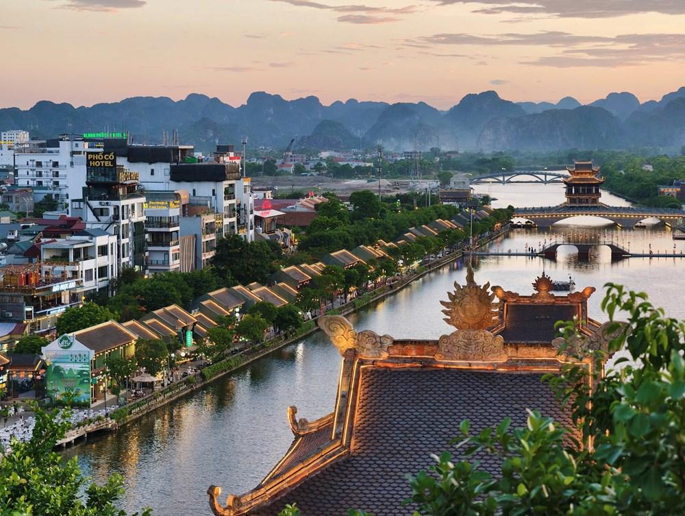 Ninh Bình: Điểm check-in siêu “hot” ngắm toàn cảnh Phố cổ Hoa Lư - ảnh 3