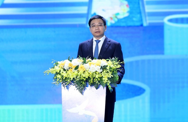 Phó Thủ tướng Nguyễn Văn Thắng phát biểu tại lễ khai mạc Lễ hội Vì Hòa bình năm 2026 - Ảnh: VGP