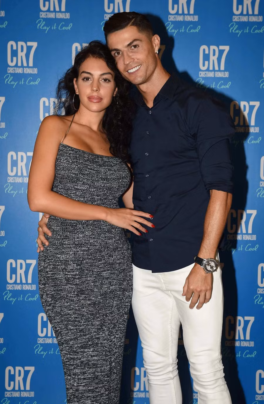 Ronaldo và Georgina bên nhau từ năm 2016, trước khi tiền đạo 41 tuổi cầu hôn bạn đời vào tháng 8/2025. Ảnh: Getty. ronaldo-3.jpg