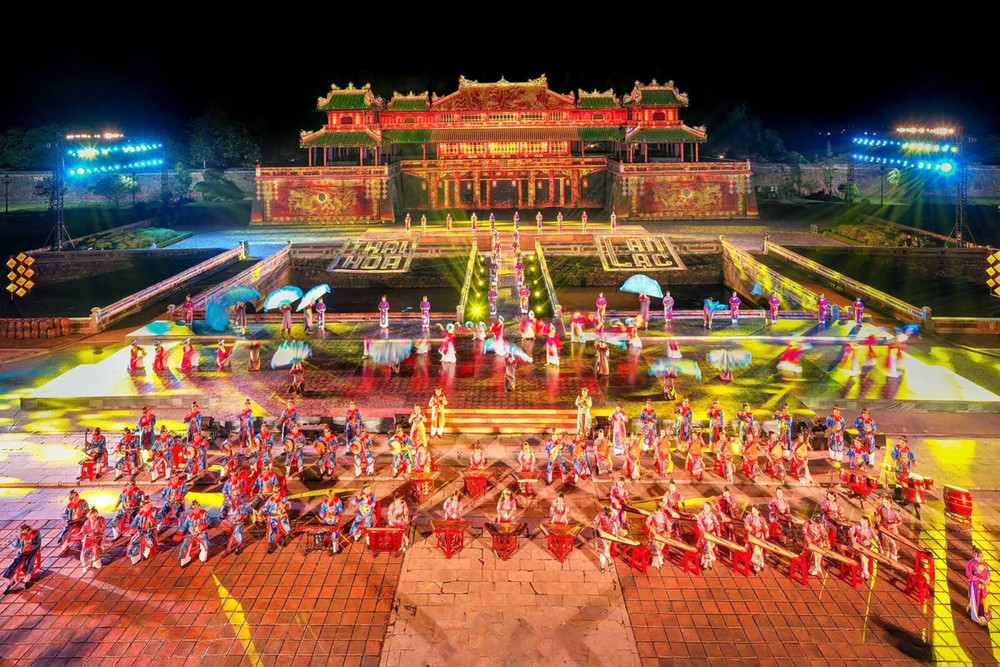Nhã nhạc cung đình Huế được UNESCO công nhận Di sản văn hóa phi vật thể của nhân loại. Ảnh: TTXVN nhanhac1.jpg