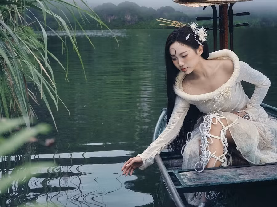 Phương Mỹ Chi chứng minh bước phát triển mới trong hành trình âm nhạc. phuong-my-chi16864-2-2.jpg