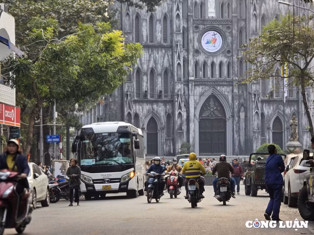 Hà Nội: Đề xuất xây 'Khải hoàn môn', nối dài phố Nhà Thờ ra hồ Gươm. Ảnh: Hà Đương anh-man-hinh-2026-09-06-luc-225145.png
